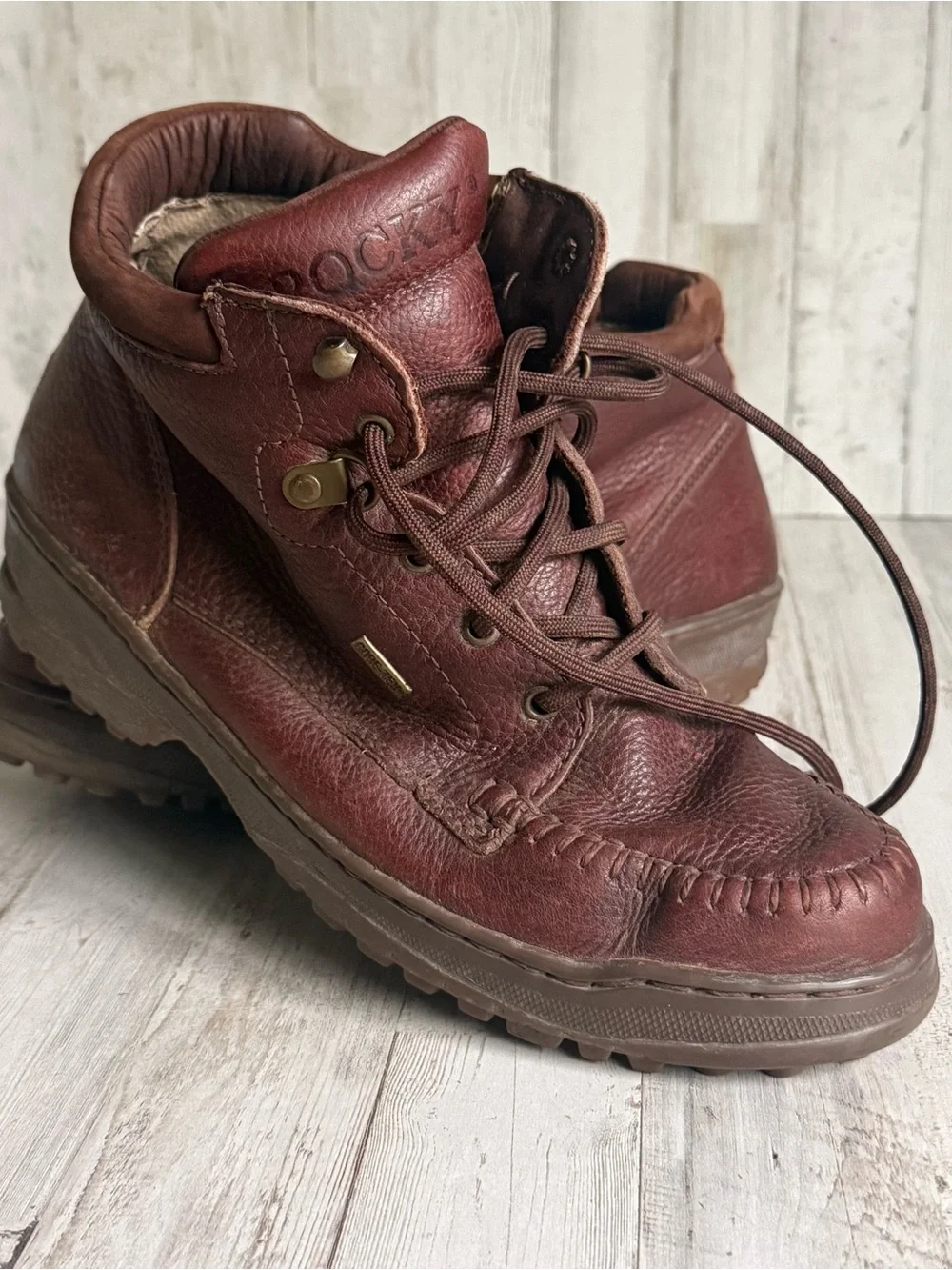 Men’s Rocky Gore Tex Hiking Boots size 9.5